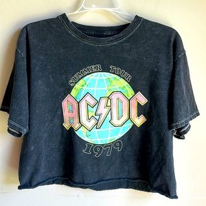 AC/DC Cropped Band Tee T-shirt